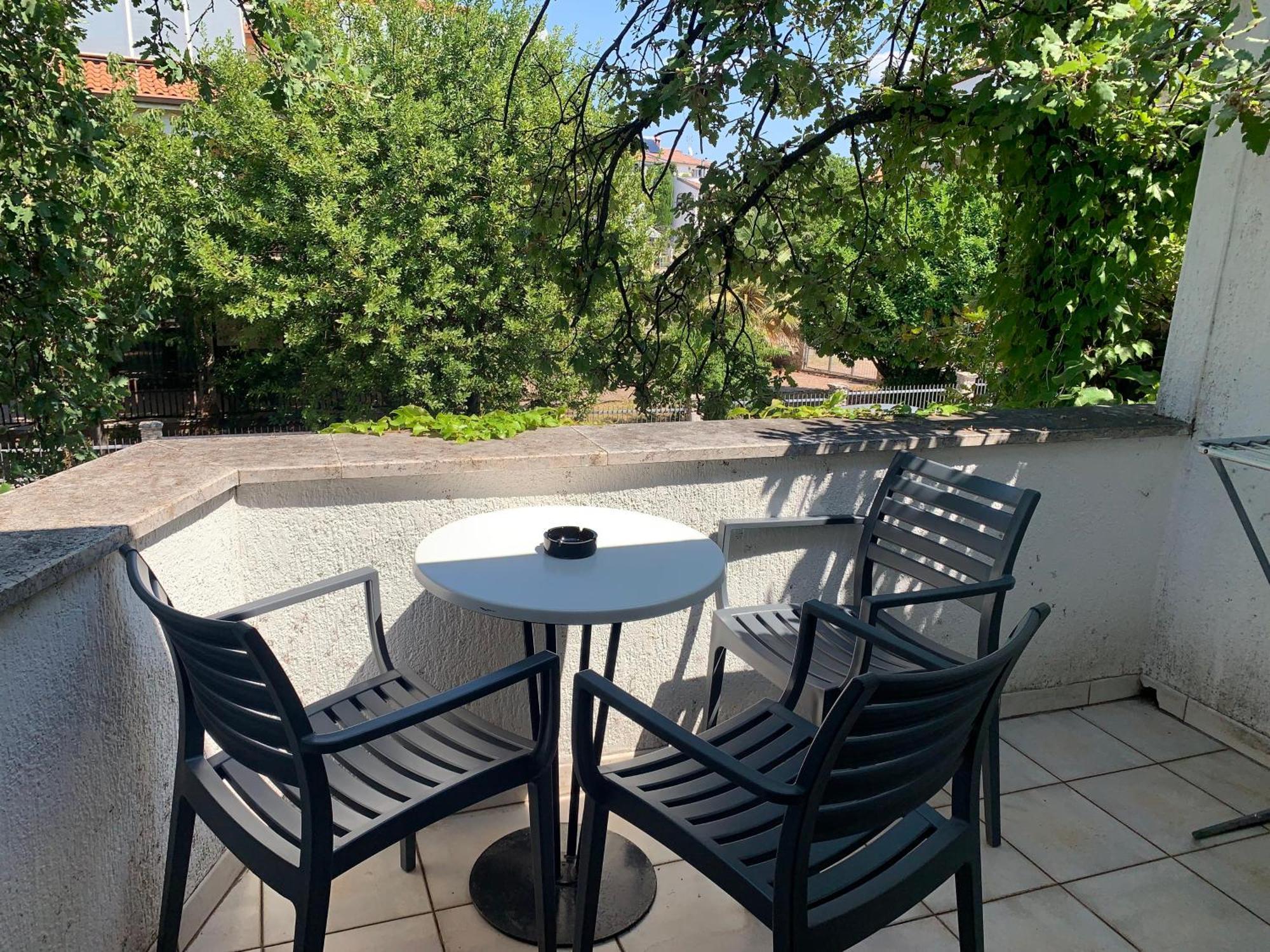 Gargamelo Pension Пореч Экстерьер фото